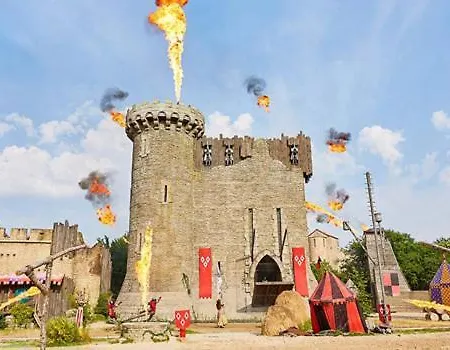 Le Hameau 2 Pour 15 Personnes Nature Et Riviere Proche Du Puy Dufou Tatil Evi La Foret-sur-Sevre