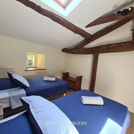 Le Hameau 2 Pour 15 Personnes Nature Et Riviere Proche Du Puy Dufou *